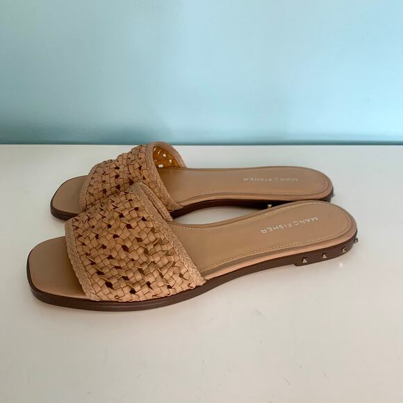 Marc Fisher Jeremy Tan Slide Sandals Size 8 - Picture 3 of 7